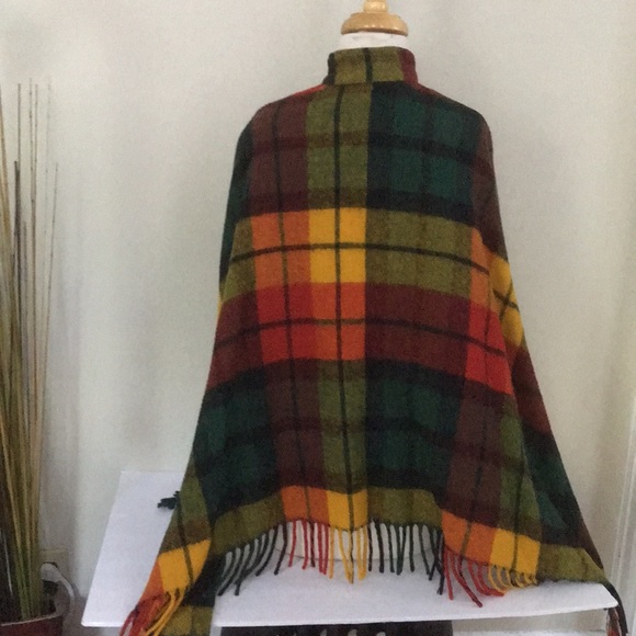 SOLD 🔥Vintage Langtree Multi Color Poncho - Picture 4 of 5